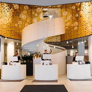 4* Hotel C