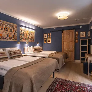 4* Hotel Lady Hamilton